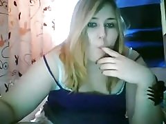 Horny rasva chubby teen mängib oma suure perse ja roosa tuss